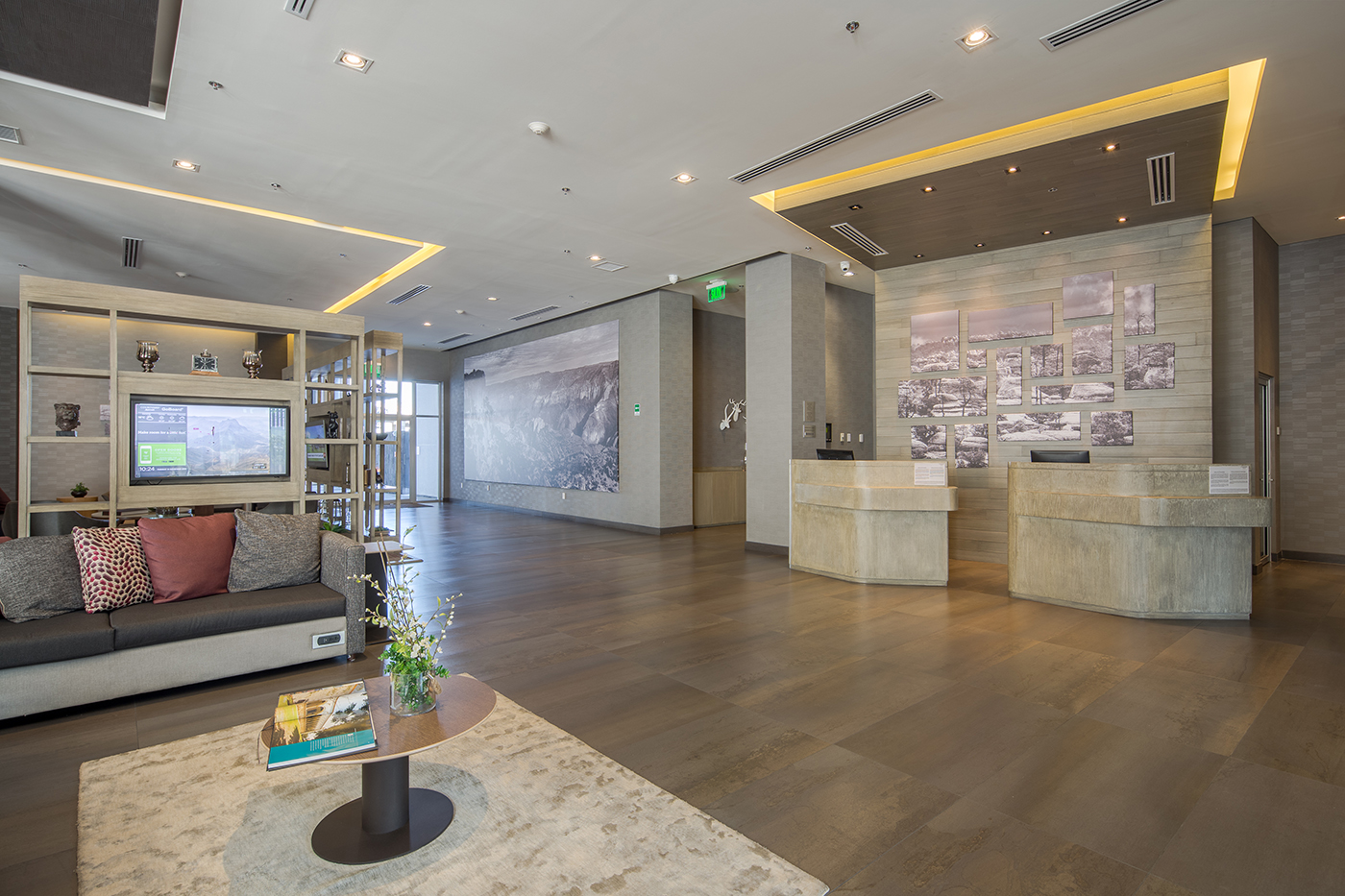 Lobby1